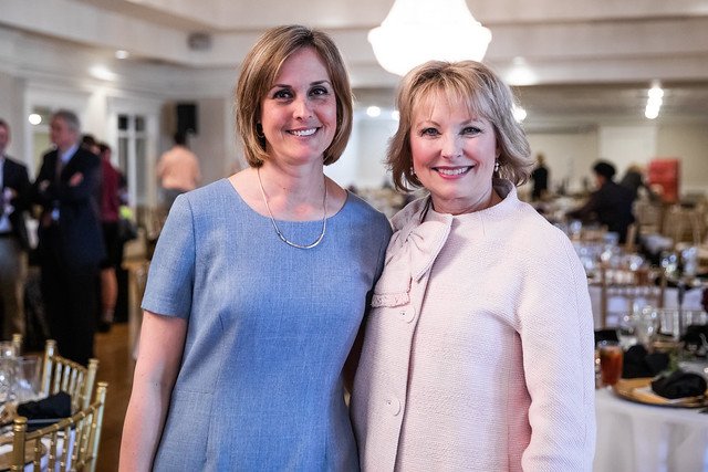 Renowned gospel artist Janet Paschal and her sister, Kay, provided entertainment for 2019 Round Table attendees.